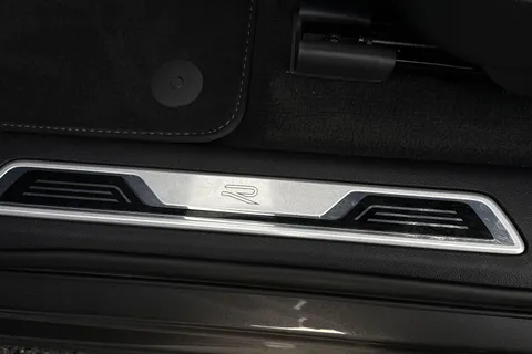 VO24XVR Volkswagen Touareg 3.0 V6 TDI 4Motion 286 Black Edition 5dr Tip Auto Thumbnail #37