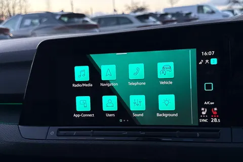 DN22KHH Volkswagen Golf 2.0 TDI 200 GTD 5dr DSG Thumbnail #36