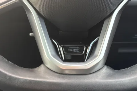 VO24XVR Volkswagen Touareg 3.0 V6 TDI 4Motion 286 Black Edition 5dr Tip Auto Thumbnail #41