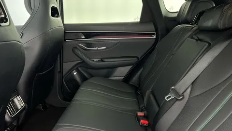 LC25BDF BYD Seal U 1.5 DM-i 18.3kWh Design CVT Auto AWD Euro 6 (s/s) 5dr Thumbnail #14