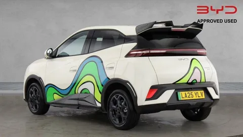 LA25YLV BYD Dolphin Surf 115kW Comfort 43kWh 5dr Auto Thumbnail #2