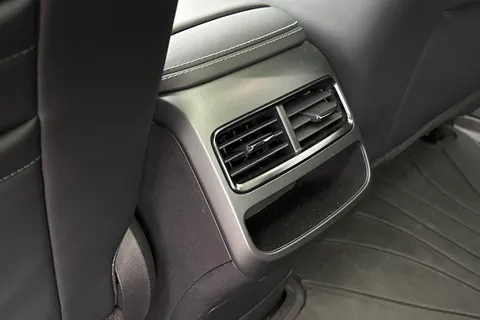 LD25TCU BYD SEAL 390kW Excellence AWD 83kWh 4dr Auto Thumbnail #31