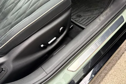 LD25TCU BYD SEAL 390kW Excellence AWD 83kWh 4dr Auto Thumbnail #37