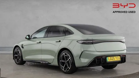 LD25TCU BYD SEAL 390kW Excellence AWD 83kWh 4dr Auto Thumbnail #60