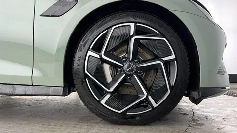 LD25TCU BYD SEAL 390kW Excellence AWD 83kWh 4dr Auto Thumbnail #66