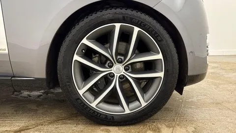 KW74WJJ Land Rover Range Rover 3.0 P460e Autobiography 4dr Auto Thumbnail #8