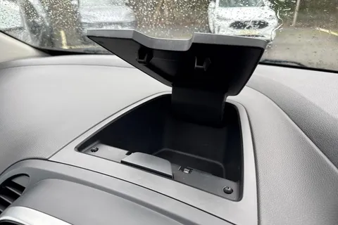 HL19BBV Renault Captur 1.5 dCi 90 GT Line 5dr Thumbnail #40