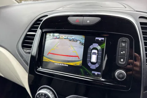 HL19BBV Renault Captur 1.5 dCi 90 GT Line 5dr Thumbnail #42