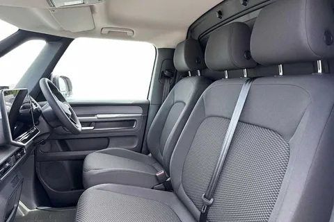 DG25EVC Volkswagen ID. Buzz 210kW Commerce 79kWh Auto Thumbnail #10