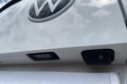 DG25EVC Volkswagen ID. Buzz 210kW Commerce 79kWh Auto Thumbnail #31