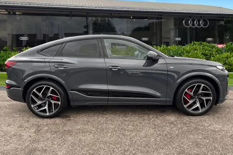 DA75XSE Audi Q6 285kW Quattro 100kWh Edition 1 5dr Auto Thumbnail #3