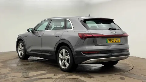 KF21JVP Audi e-tron 230kW 50 Quattro 71kWh Technik 5dr Auto Thumbnail #2