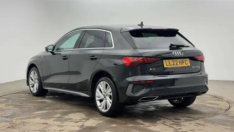 LL22HFC Audi A3 40 TFSI e S Line 5dr S Tronic Thumbnail #2