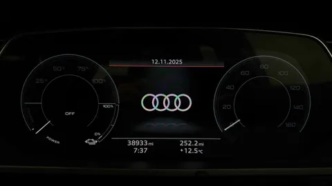 KF21JVP Audi e-tron 230kW 50 Quattro 71kWh Technik 5dr Auto Thumbnail #8