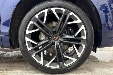 KT25FXU CUPRA Terramar 2.0 TSI VZ2 DSG 4Drive Euro 6 (s/s) 5dr Thumbnail #4