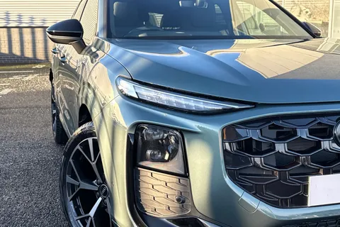  Audi Q3 1.5 TFSI Edition 1 Sportback S Tronic Euro 6 (s/s) 5dr Thumbnail #9