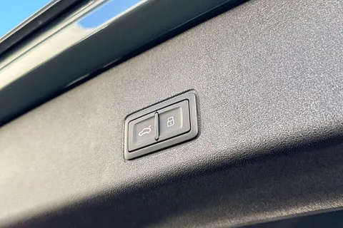  Audi Q3 1.5 TFSI Edition 1 Sportback S Tronic Euro 6 (s/s) 5dr Thumbnail #36