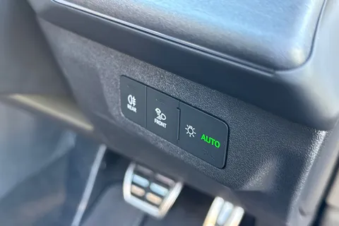  Audi Q3 1.5 TFSI Edition 1 Sportback S Tronic Euro 6 (s/s) 5dr Thumbnail #45