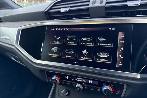 LL72RWZ Audi RS Q3 400 PS S tronic Thumbnail #33