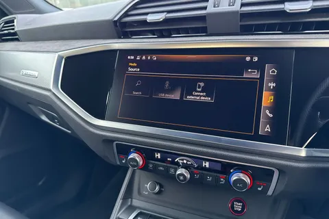 LL72RWZ Audi RS Q3 400 PS S tronic Thumbnail #37