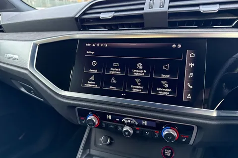 LL72RWZ Audi RS Q3 400 PS S tronic Thumbnail #47