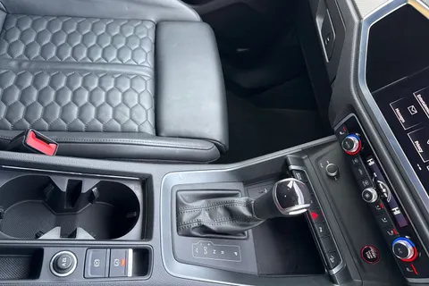 LL72RWZ Audi RS Q3 400 PS S tronic Thumbnail #50