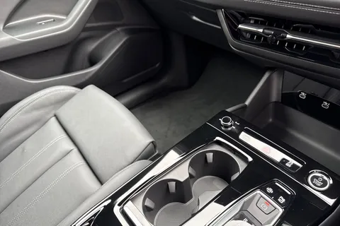 DE75BXF Audi Q6 E-Tron Q6 SUV S line e-tron performance  225,00 kW Thumbnail #21