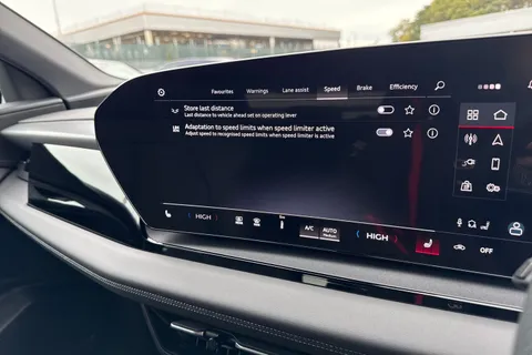 DE75BXF Audi Q6 E-Tron Q6 SUV S line e-tron performance  225,00 kW Thumbnail #46