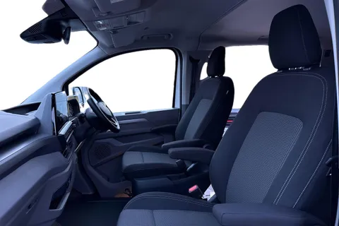 BL75EXC Volkswagen Transporter 2.0 TDI 170PS Commerce Pro Kombi Van Auto Thumbnail #15