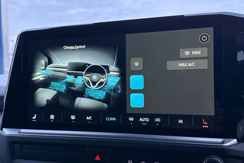 BL75EXC Volkswagen Transporter 2.0 TDI 170PS Commerce Pro Kombi Van Auto Thumbnail #21