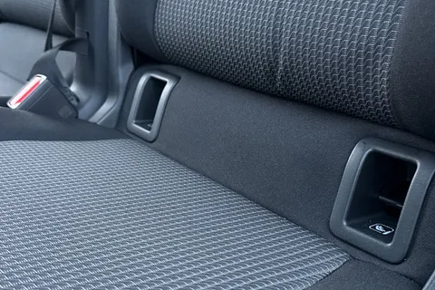 BL75EXC Volkswagen Transporter 2.0 TDI 170PS Commerce Pro Kombi Van Auto Thumbnail #44