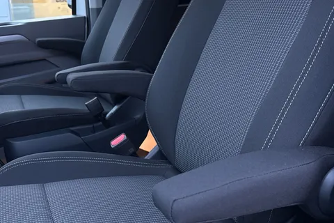 BL75EXC Volkswagen Transporter 2.0 TDI 170PS Commerce Pro Kombi Van Auto Thumbnail #50