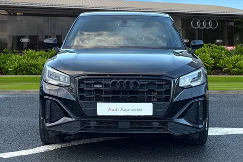 KN22YAK Audi Q2 Black Edition 35 TDI quattro 150 PS S tronic Thumbnail #7