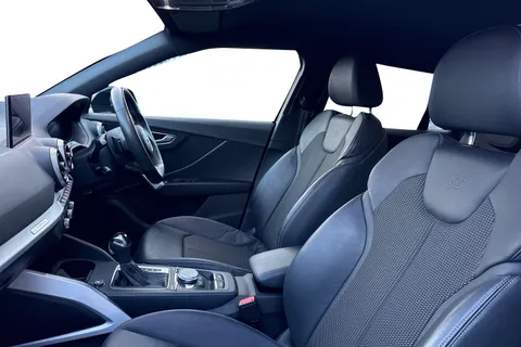 KN22YAK Audi Q2 Black Edition 35 TDI quattro 150 PS S tronic Thumbnail #17