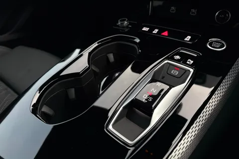 KU75ZVM Audi A5 Avant Edition 1 TFSI  204 PS S tronic Thumbnail #23