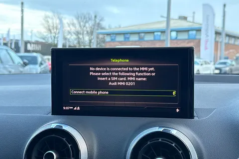 KN22YAK Audi Q2 Black Edition 35 TDI quattro 150 PS S tronic Thumbnail #59