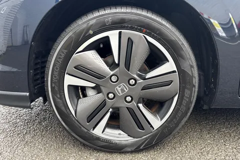 RX75UMT Honda Jazz 1.5 i-MMD Hybrid Advance 5dr eCVT Thumbnail #11