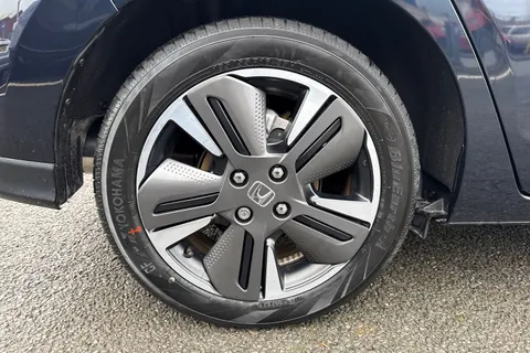 RX75UMT Honda Jazz 1.5 i-MMD Hybrid Advance 5dr eCVT Thumbnail #13