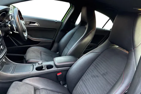 AA16BYE Mercedes-Benz A Class 2.1 A220d AMG Line (Premium) 7G-DCT 4MATIC Euro 6 (s/s) 5dr Thumbnail #16