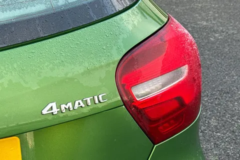 AA16BYE Mercedes-Benz A Class 2.1 A220d AMG Line (Premium) 7G-DCT 4MATIC Euro 6 (s/s) 5dr Thumbnail #32