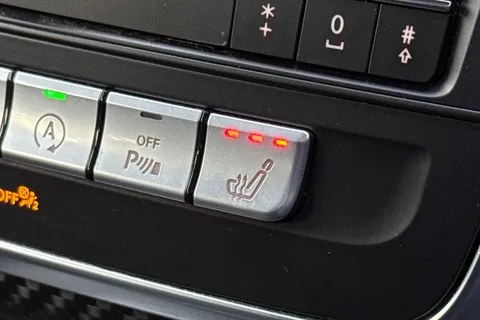 AA16BYE Mercedes-Benz A Class 2.1 A220d AMG Line (Premium) 7G-DCT 4MATIC Euro 6 (s/s) 5dr Thumbnail #44