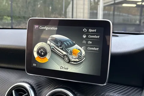 AA16BYE Mercedes-Benz A Class 2.1 A220d AMG Line (Premium) 7G-DCT 4MATIC Euro 6 (s/s) 5dr Thumbnail #47