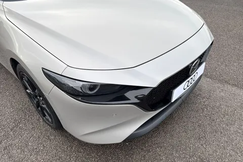 DE23VWP Mazda Mazda3 2.0 e-Skyactiv G MHEV GT Sport 5dr Thumbnail #9