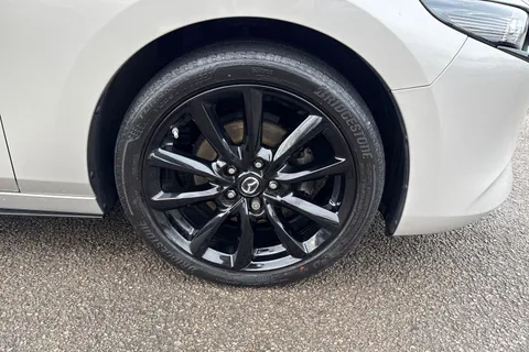 DE23VWP Mazda Mazda3 2.0 e-Skyactiv G MHEV GT Sport 5dr Thumbnail #12