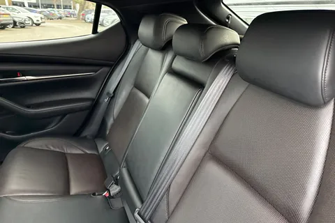 DE23VWP Mazda Mazda3 2.0 e-Skyactiv G MHEV GT Sport 5dr Thumbnail #19