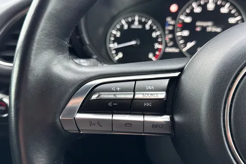 DE23VWP Mazda Mazda3 2.0 e-Skyactiv G MHEV GT Sport 5dr Thumbnail #27