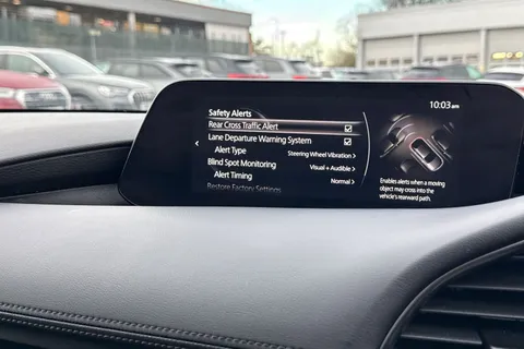 DE23VWP Mazda Mazda3 2.0 e-Skyactiv G MHEV GT Sport 5dr Thumbnail #40