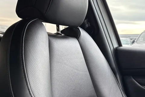 DE23VWP Mazda Mazda3 2.0 e-Skyactiv G MHEV GT Sport 5dr Thumbnail #49