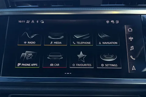 MT25YHX Audi Q3 S line 35 TFSI  150 PS S tronic Thumbnail #16