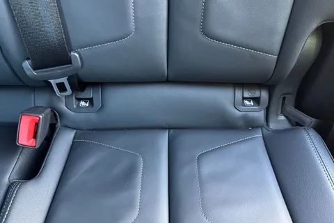 MT25YHX Audi Q3 S line 35 TFSI  150 PS S tronic Thumbnail #39